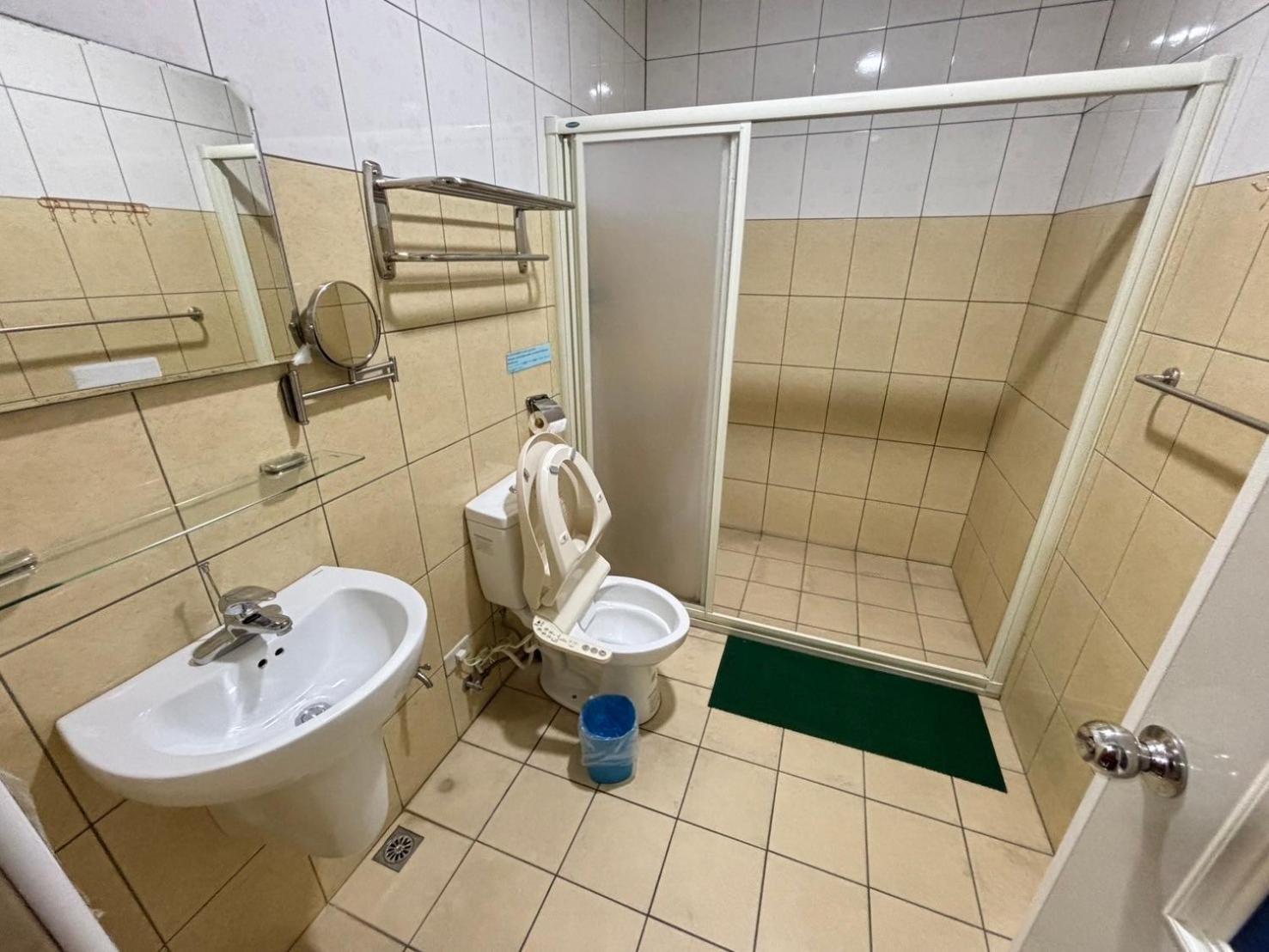 Luyu Homestay Lukang Buitenkant foto
