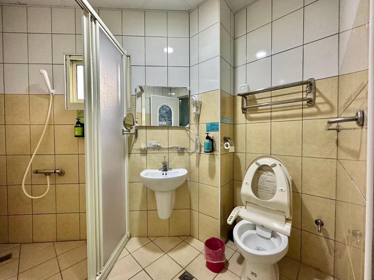 Luyu Homestay Lukang Buitenkant foto
